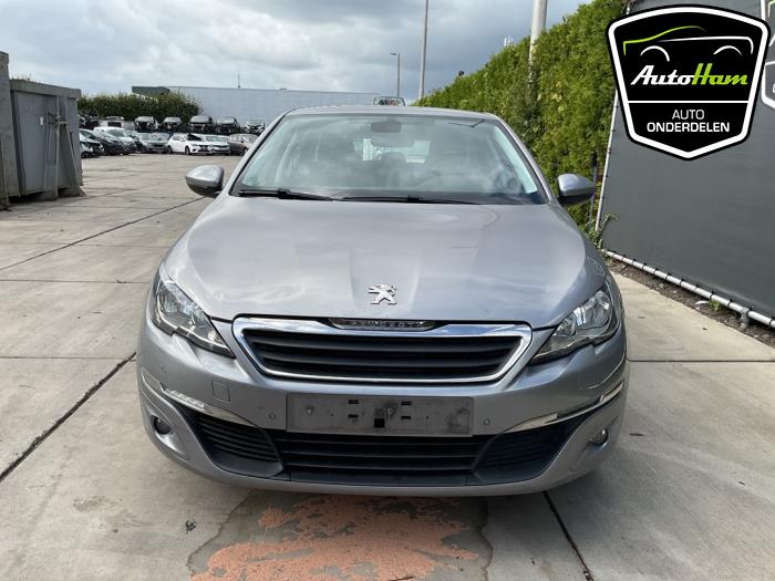Peugeot 308 SW 1.2 12V e-THP PureTech 130 Épave (2015, Gris)