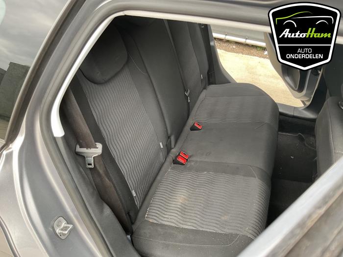 Peugeot 308 SW 1.2 12V e-THP PureTech 130 Épave (2015, Gris)