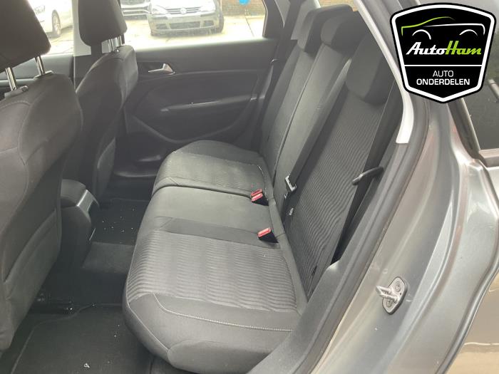Peugeot 308 SW 1.2 12V e-THP PureTech 130 Épave (2015, Gris)