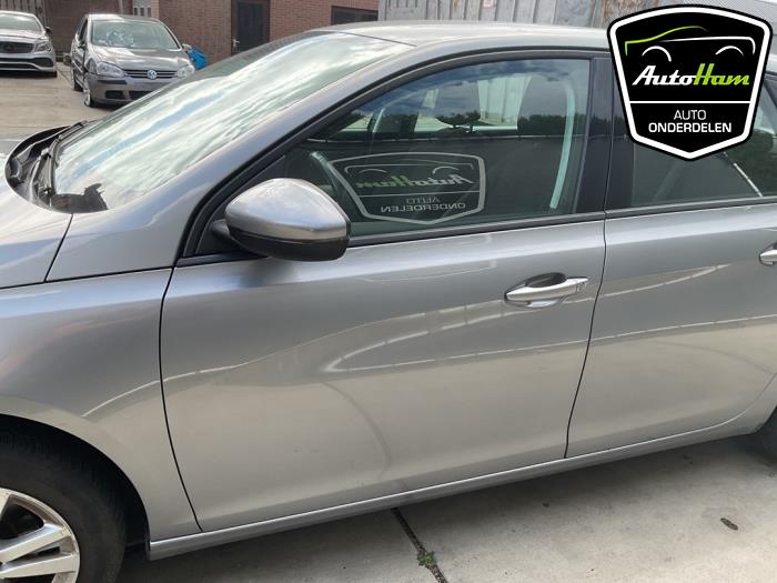 Peugeot 308 SW 1.2 12V e-THP PureTech 130 Épave (2015, Gris)