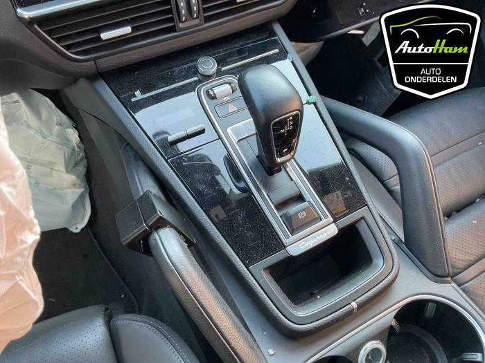 Porsche Cayenne III 3.0 V6 24V Turbo E-Hybrid Schrottauto (2021, Aluminium)