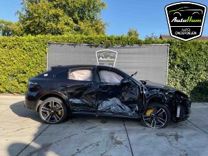 Porsche Cayenne III 3.0 V6 24V Turbo E-Hybrid Schrottauto (2021, Aluminium)