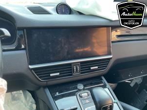 Porsche Cayenne III 3.0 V6 24V Turbo E-Hybrid Schrottauto (2021, Aluminium)