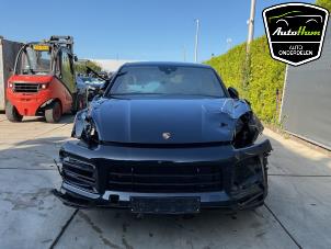 Porsche Cayenne III 3.0 V6 24V Turbo E-Hybrid Schrottauto (2021, Aluminium)