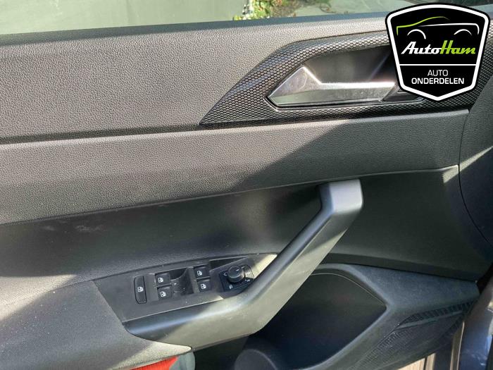 Volkswagen Polo VI 1.0 TSI 12V Samochód złomowany (2022, Szary)