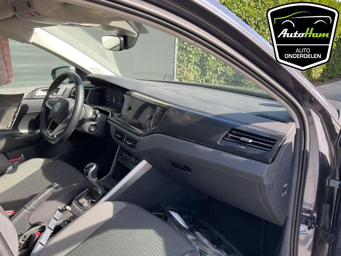 Volkswagen Polo VI 1.0 TSI 12V Samochód złomowany (2022, Szary)