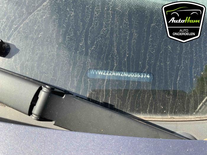 Volkswagen Polo VI 1.0 TSI 12V Samochód złomowany (2022, Szary)