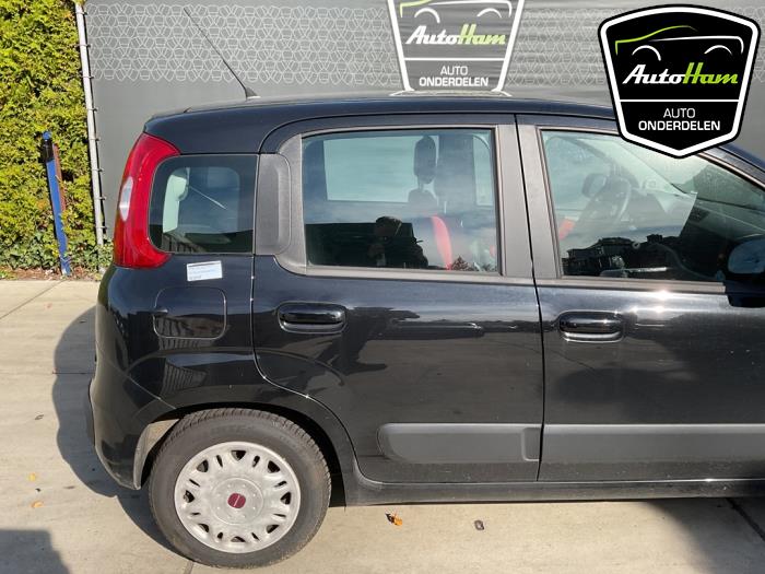 Fiat Panda/Pandina 0.9 TwinAir 65 Schrottauto (2014, Schwarz)