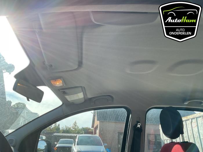 Fiat Panda/Pandina 0.9 TwinAir 65 Schrottauto (2014, Schwarz)