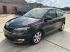 Skoda Fabia III 1.0 TSI 12V Skrotfordon (2018, ZWART)