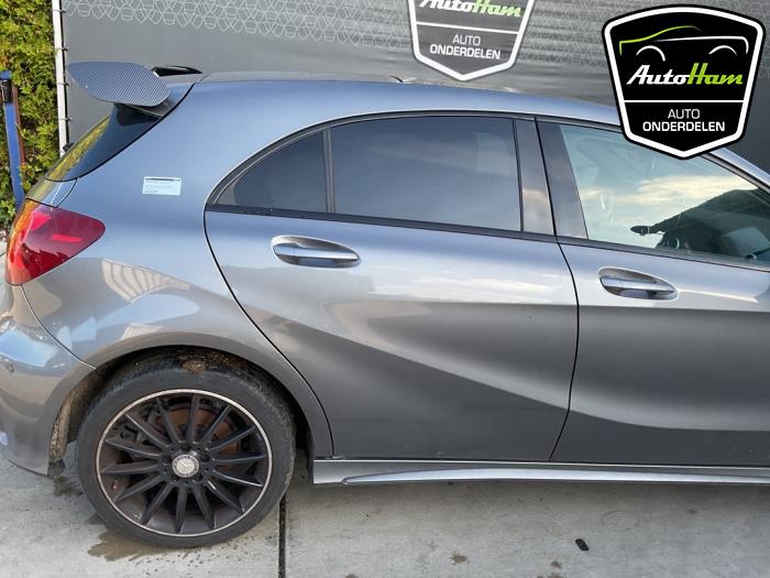 Mercedes A 1.6 A-180 16V Skrotfordon (2016, GRIJS)