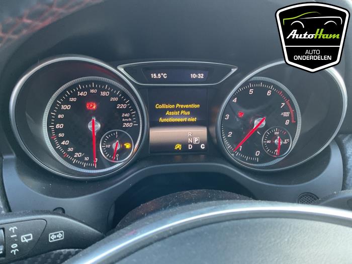 Mercedes A 1.6 A-180 16V Skrotfordon (2016, GRIJS)