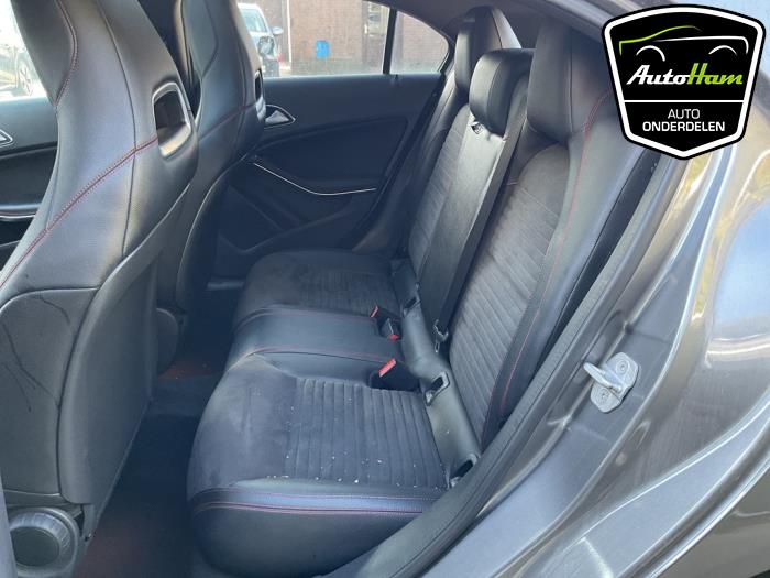 Mercedes A 1.6 A-180 16V Skrotfordon (2016, GRIJS)