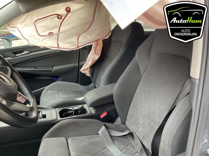 Volkswagen Golf VIII 1.5 TSI BlueMotion 16V Épave (2020, Gris)