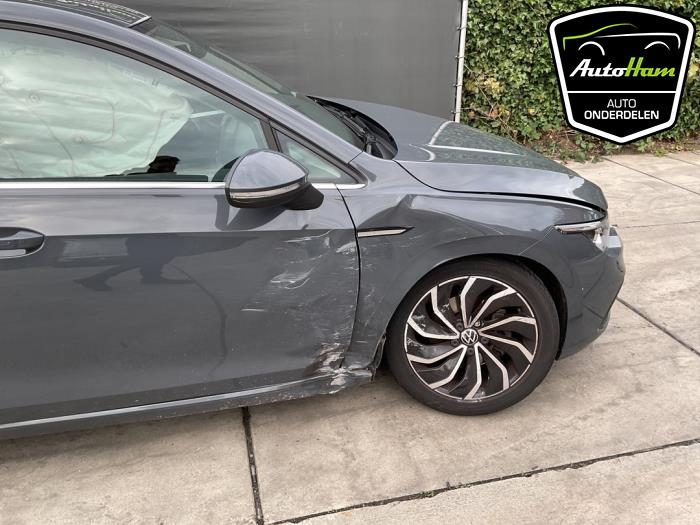 Volkswagen Golf VIII 1.5 TSI BlueMotion 16V Épave (2020, Gris)