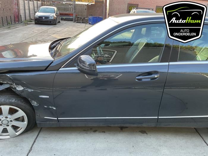 Mercedes C 1.8 C-180 CGI 16V Épave (2012, Noir)