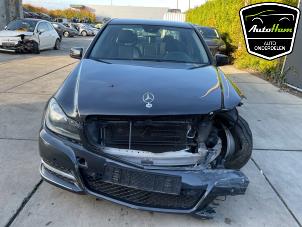 Mercedes C 1.8 C-180 CGI 16V Épave (2012, Noir)