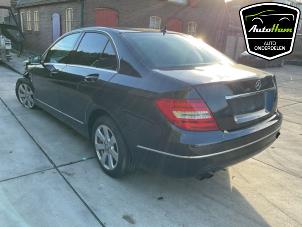 Mercedes C 1.8 C-180 CGI 16V Épave (2012, Noir)