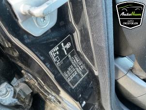 Mercedes C 1.8 C-180 CGI 16V Épave (2012, Noir)