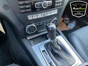 Mercedes C 1.8 C-180 CGI 16V Épave (2012, Noir)