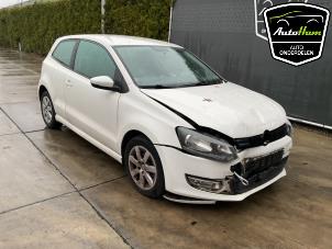 Volkswagen Polo V 1.2 TDI 12V BlueMotion Épave (2012, Blanc)