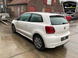 Volkswagen Polo V 1.2 TDI 12V BlueMotion Épave (2012, Blanc)