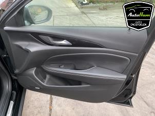 Opel Insignia Sports Tourer 2.0 CDTI 16V Épave (2019, Noir)
