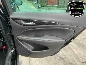 Opel Insignia Sports Tourer 2.0 CDTI 16V Épave (2019, Noir)