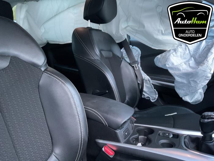 Renault Kadjar 1.2 Energy TCE 130 Épave (2018, Noir)