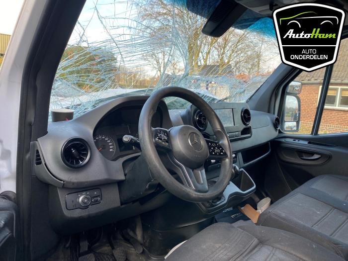 Mercedes Sprinter 3,5t 314 CDI 2.1 D FWD Épave (2019, Granit)