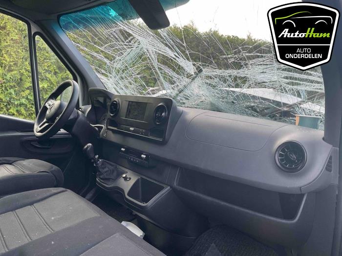 Mercedes Sprinter 3,5t 314 CDI 2.1 D FWD Épave (2019, Granit)