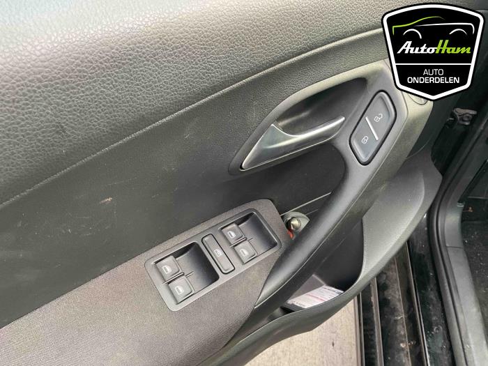 Volkswagen Polo V 1.4 TDI DPF BlueMotion technology Épave (2014, Noir)