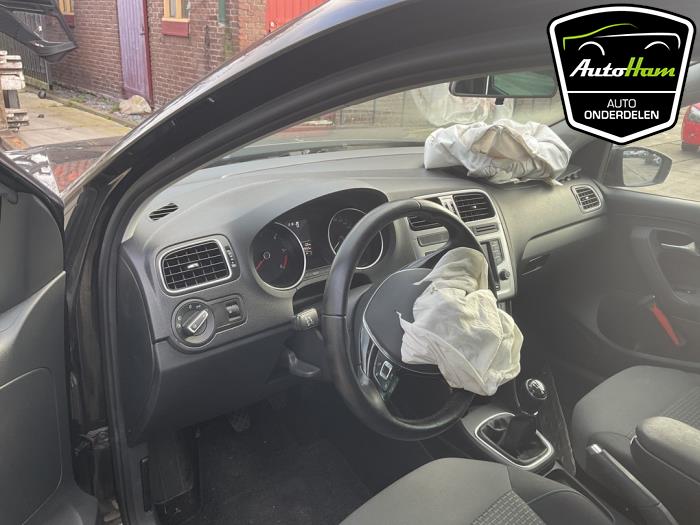 Volkswagen Polo V 1.4 TDI DPF BlueMotion technology Épave (2014, Noir)