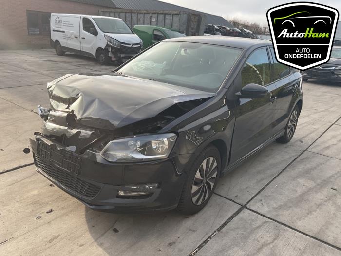 Volkswagen Polo V 1.4 TDI DPF BlueMotion technology Épave (2014, Noir)