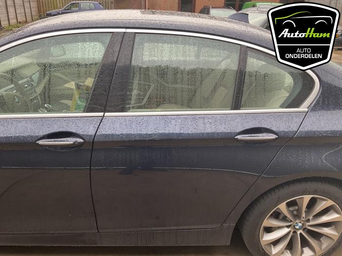 BMW 5 serie 530i 24V TwinPower Turbo Samochód złomowany (2013, Niebieski)
