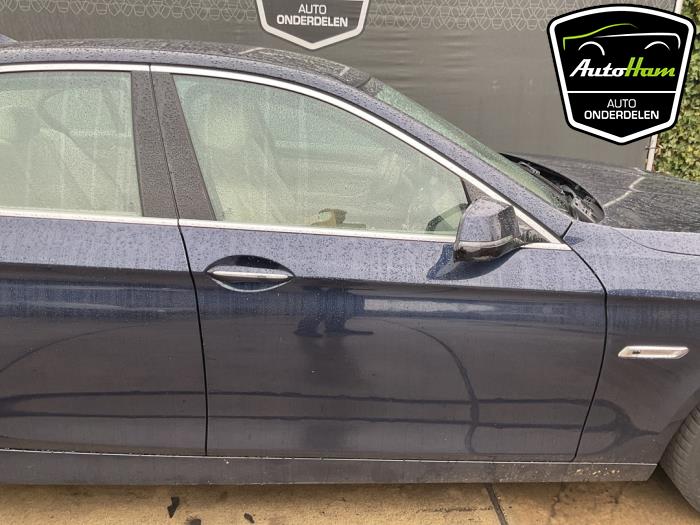 BMW 5 serie 530i 24V TwinPower Turbo Samochód złomowany (2013, Niebieski)