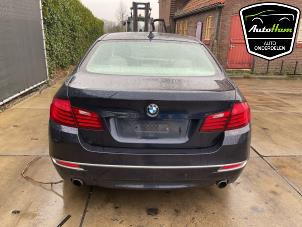 BMW 5 serie 530i 24V TwinPower Turbo Samochód złomowany (2013, Niebieski)