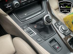 BMW 5 serie 530i 24V TwinPower Turbo Samochód złomowany (2013, Niebieski)