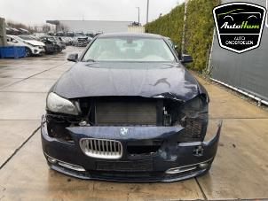 BMW 5 serie 530i 24V TwinPower Turbo Samochód złomowany (2013, Niebieski)