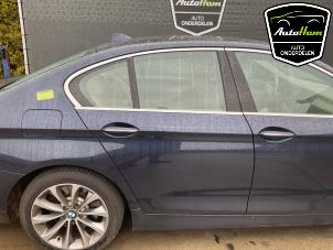 BMW 5 serie 530i 24V TwinPower Turbo Samochód złomowany (2013, Niebieski)