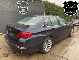 BMW 5 serie 530i 24V TwinPower Turbo Samochód złomowany (2013, Niebieski)