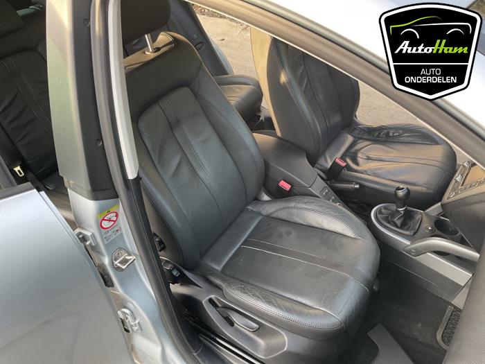 Seat Altea XL 1.8 TFSI 16V Samochód złomowany (2011, Szary)