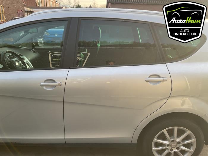 Seat Altea XL 1.8 TFSI 16V Samochód złomowany (2011, Szary)