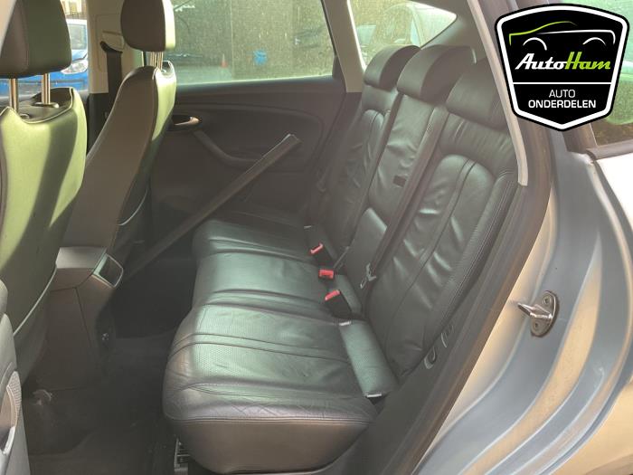 Seat Altea XL 1.8 TFSI 16V Samochód złomowany (2011, Szary)
