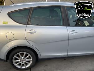 Seat Altea XL 1.8 TFSI 16V Samochód złomowany (2011, Szary)