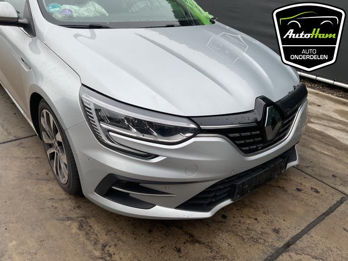Renault Megane IV Estate 1.3 TCE 160 16V Épave (2022, Gris)