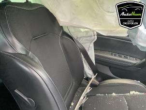 Renault Megane IV Estate 1.3 TCE 160 16V Épave (2022, Gris)