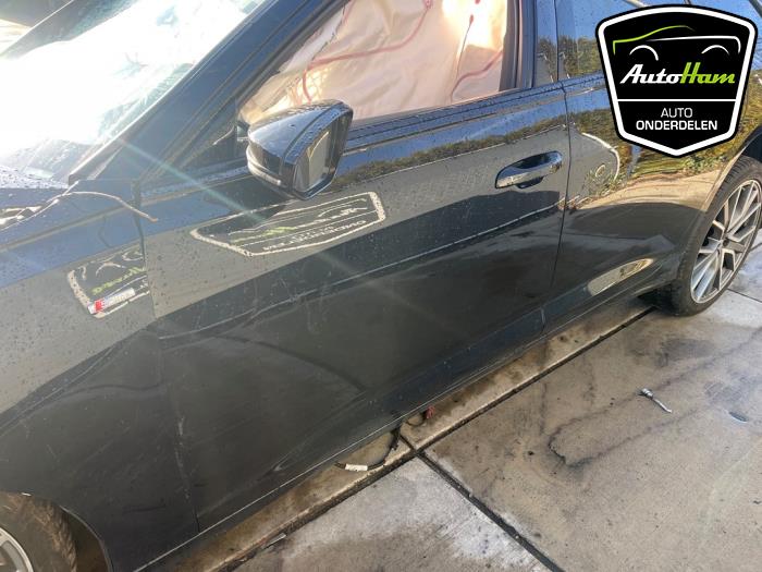 Audi A6 Avant 3.0 V6 24V 50 TDI Mild Hybrid Quattro Épave (2019, Noir)