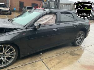 Audi A6 Avant 3.0 V6 24V 50 TDI Mild Hybrid Quattro Épave (2019, Noir)