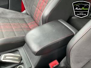 Volkswagen Golf VII 2.0 GTI 16V Performance Package Épave (2018, Blanc)